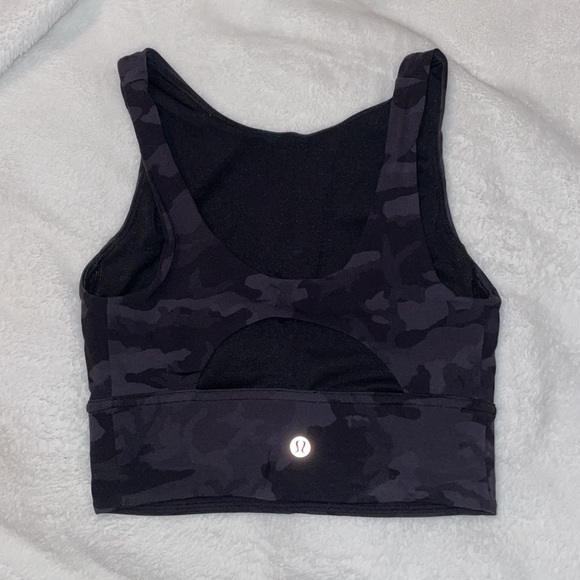 Lululemon sports bra and biker shorts set. Size 0 top, size 2 bottoms. - Picture 3 of 5
